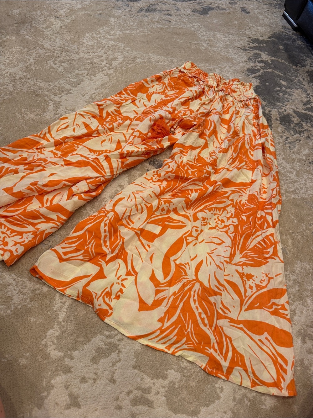 True Destinations Orange Floral Botanical Wide Leg Pants, M Beach Resort - Picture 3 of 8